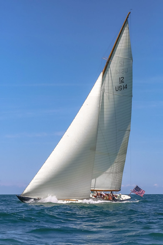 Northern Light Beating Windward